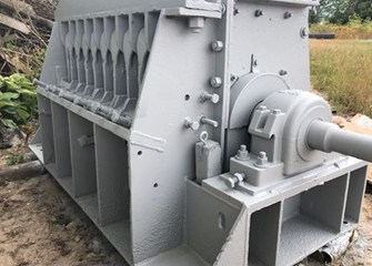 Montgomery Industries 57PMKC Hogs and Wood Grinders